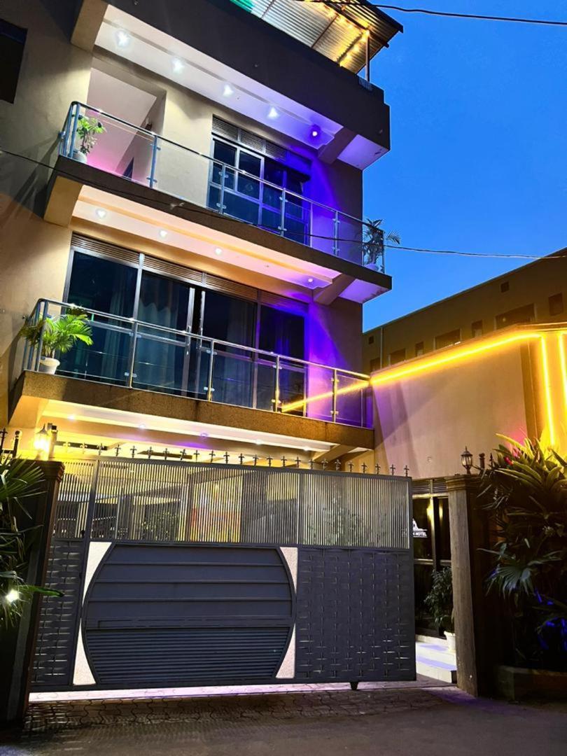 Javelin Hotel , Kampala, Uganda Tula Экстерьер фото